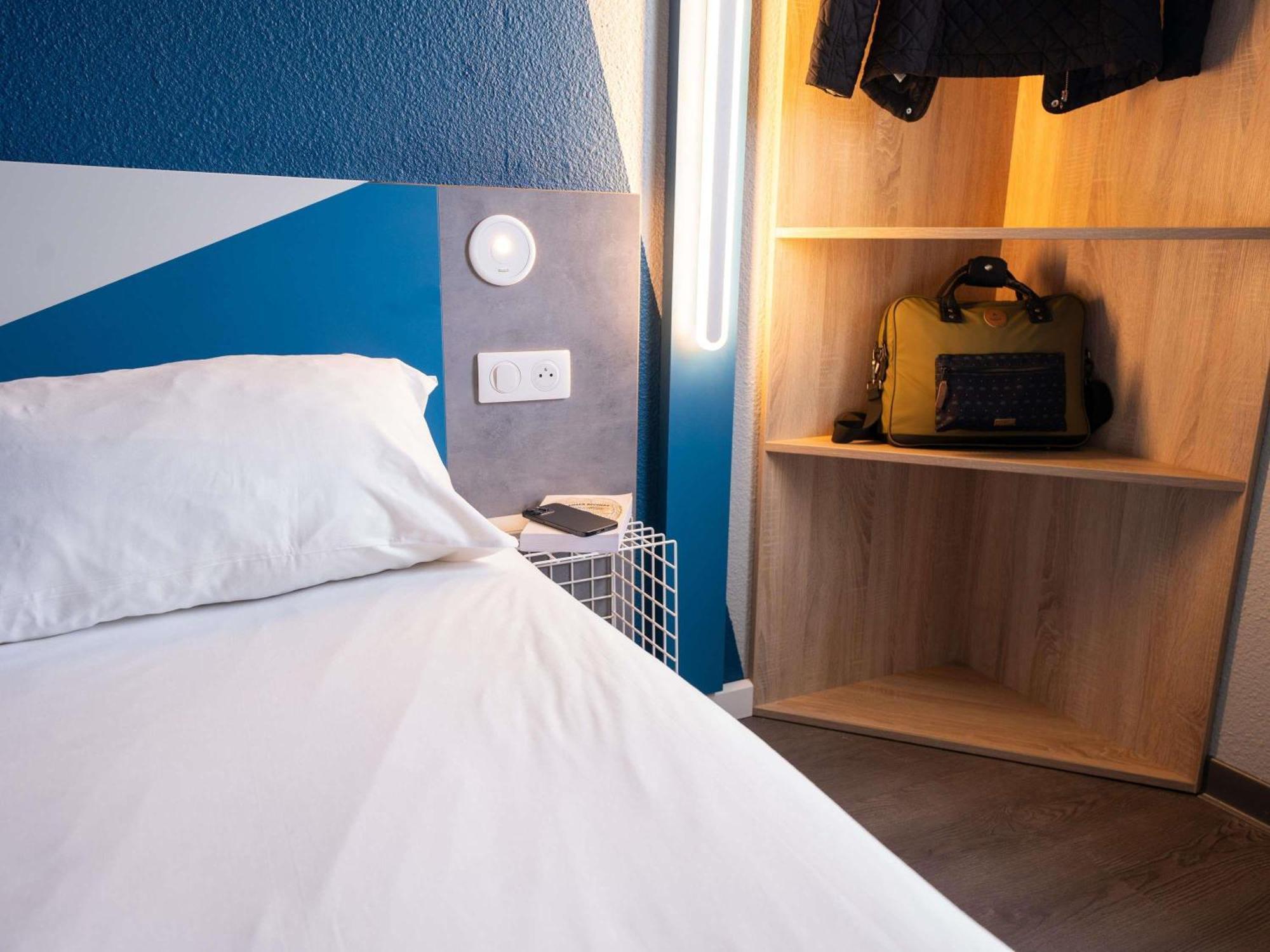 Ibis Budget Narbonne Est Exterior photo