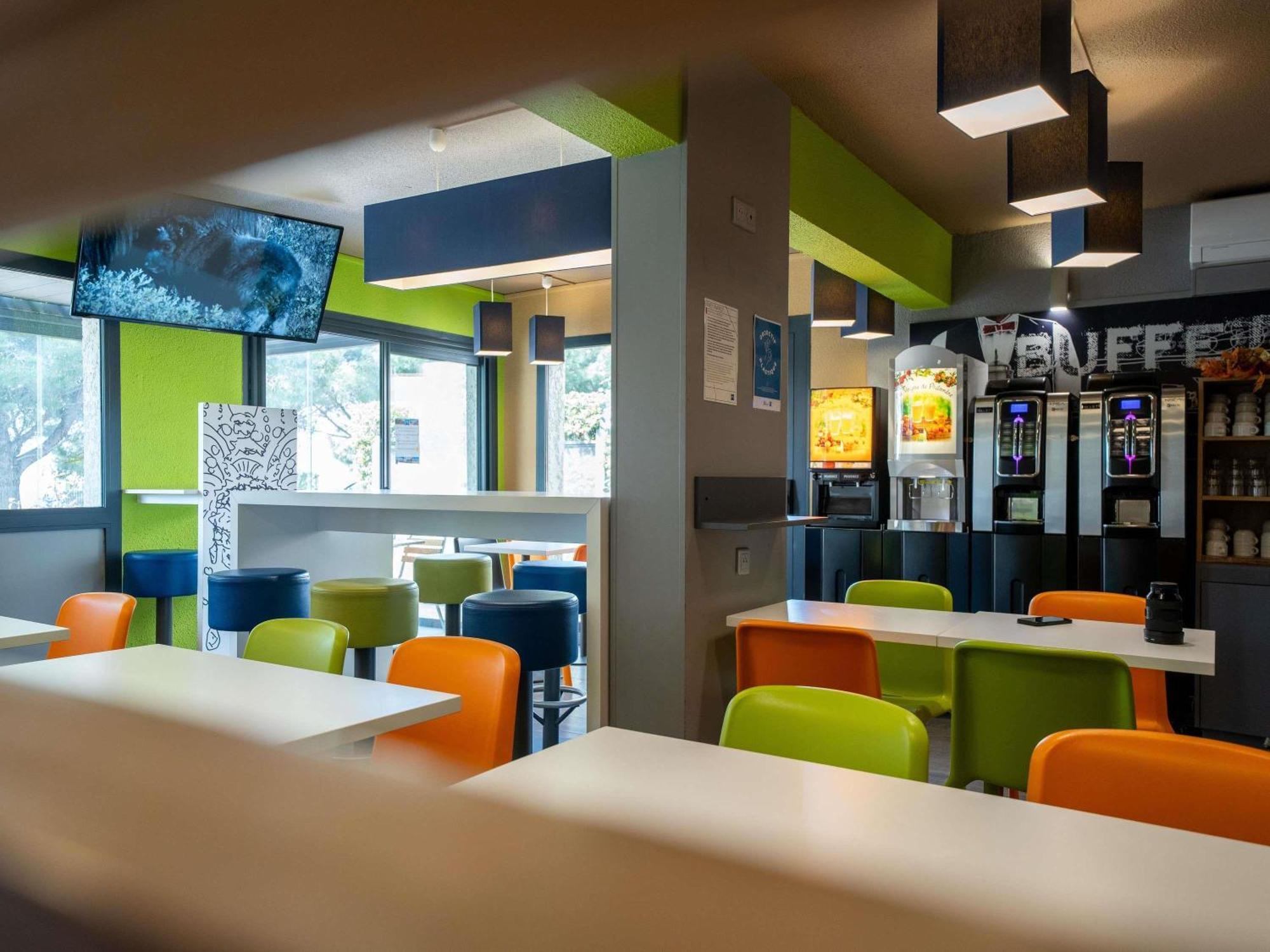 Ibis Budget Narbonne Est Exterior photo