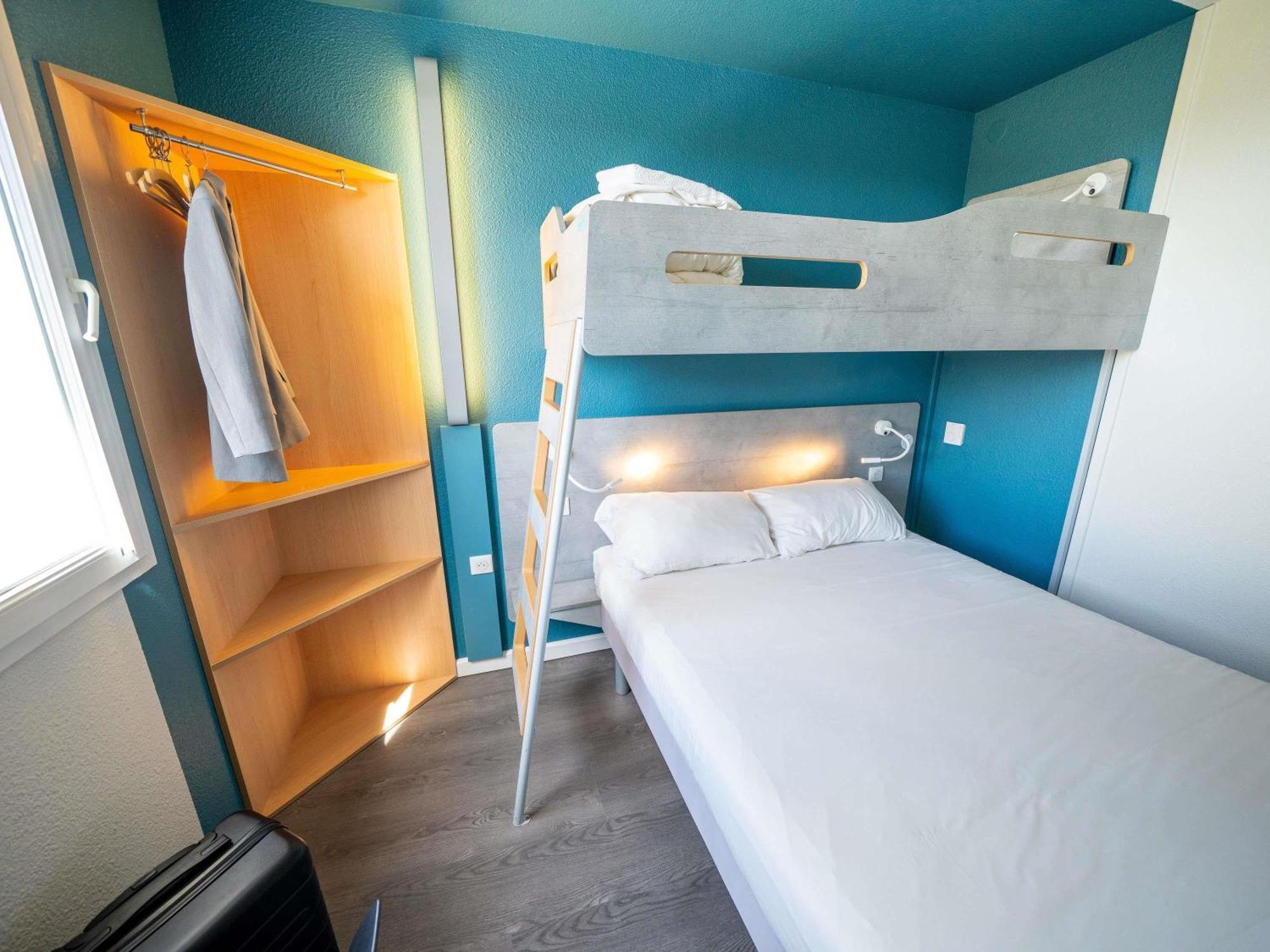 Ibis Budget Narbonne Est Exterior photo