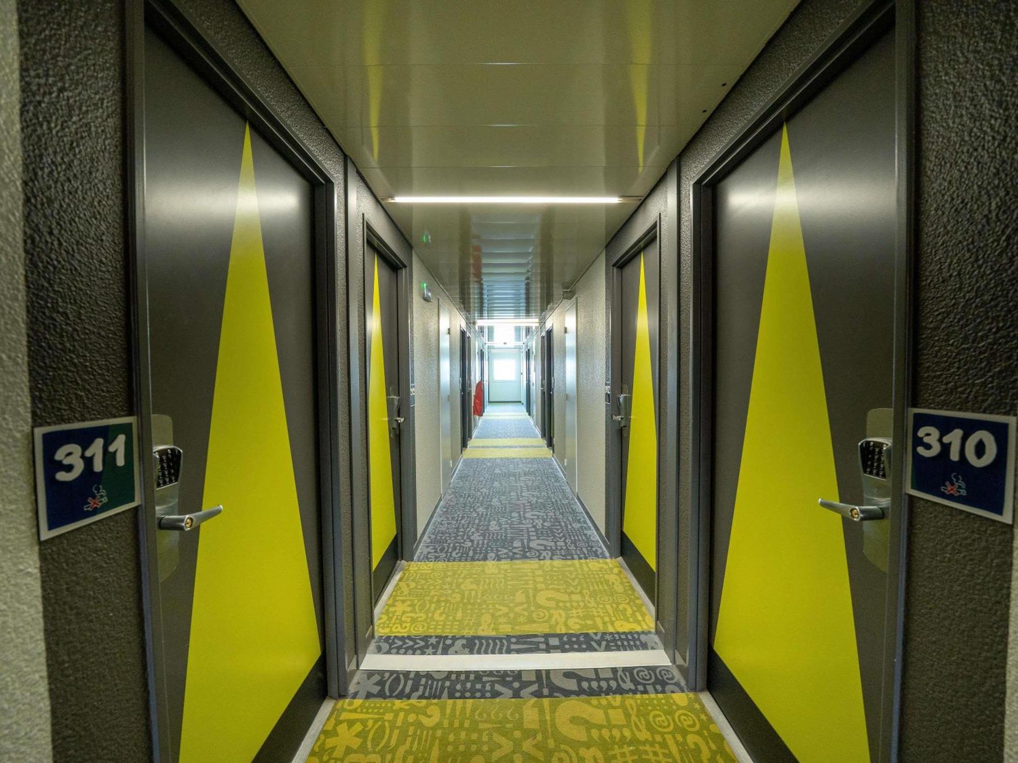 Ibis Budget Narbonne Est Exterior photo